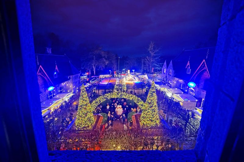 L'ABBAYE DE MAREDSOUS & SON MARCHÉ DE NOËL 