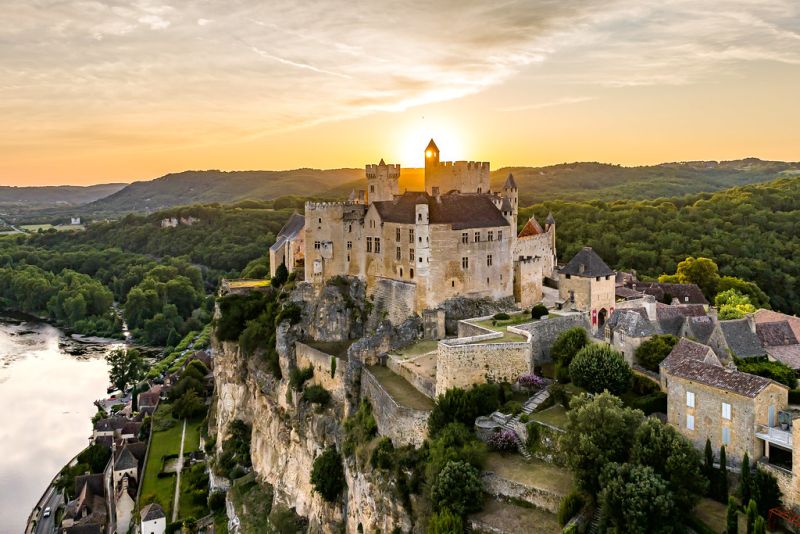 REVEILLON DE NOËL ENCHANTEUR DANS LE PERIGORD