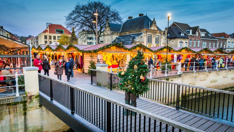 LES GROTTES DE VALKENBURG & LE MARCHÉ DE NOËL DE MAASTRICHT