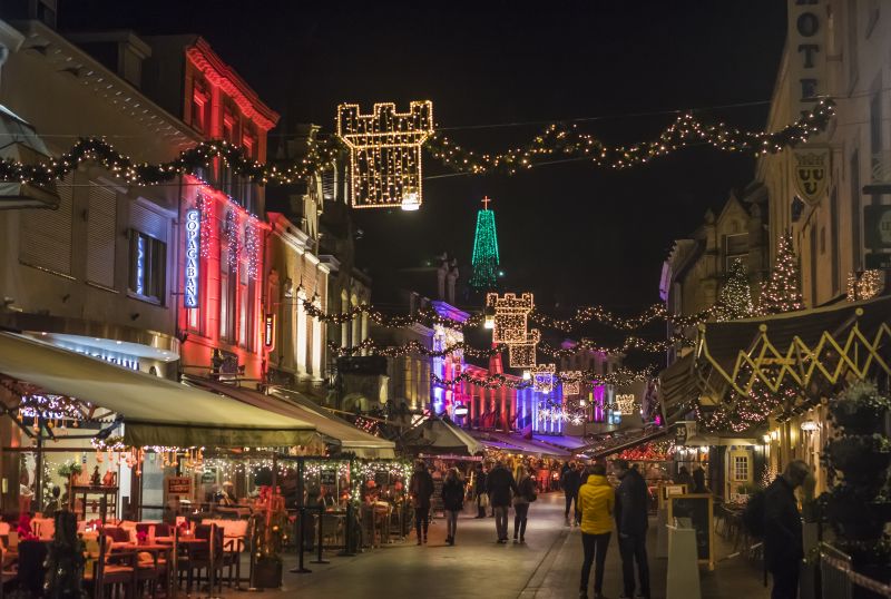 LES GROTTES DE VALKENBURG & LE MARCHÉ DE NOËL DE MAASTRICHT