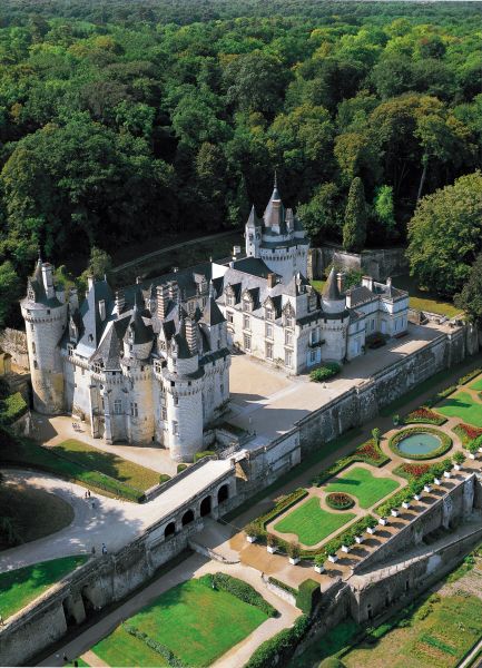 LA LOIRE & LA FÊTE DE LA CITROUILLE AU CHÂTEAU DE RIVAU