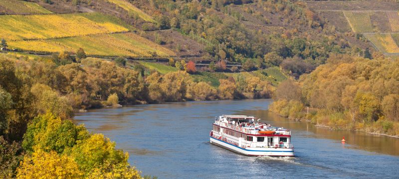 REMICH &  SA CROISIÈRE SUR LA MOSELLE - DÉPART DE LA RÉGION DE LIÈGE 