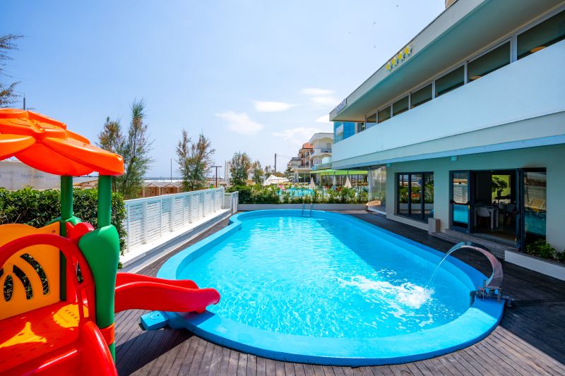 HOTEL COLOR ERMITAGE BEACH ****