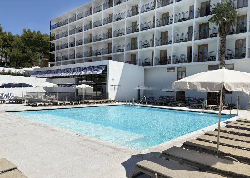 HOTEL SUNCLUB CALAVINYA ****