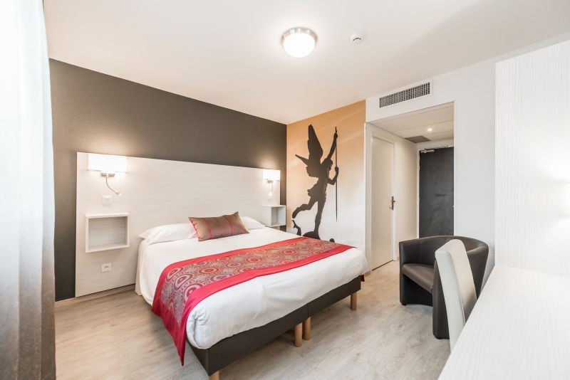 LE MONT-SAINT-MICHEL ENTRE NORMANDIE & BRETAGNE