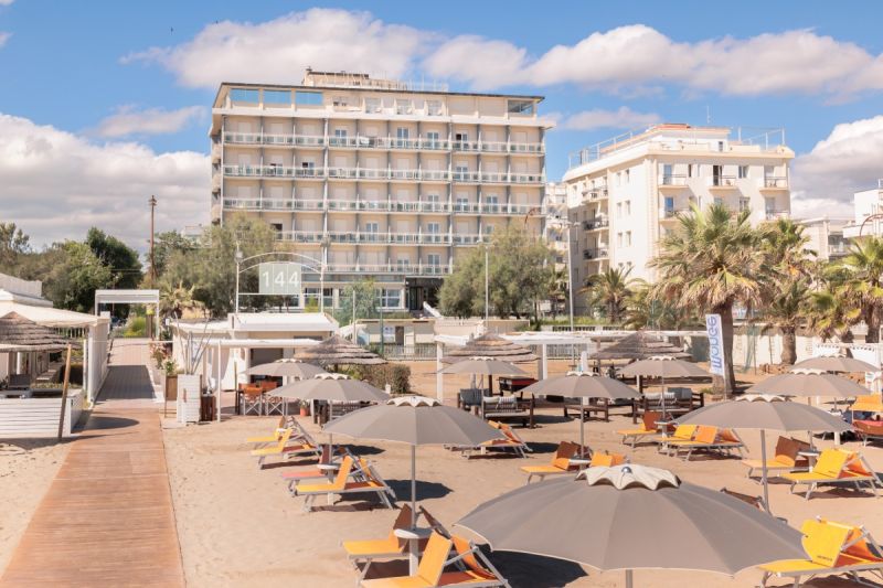 HOTEL CENTRALE MIRAMARE ***