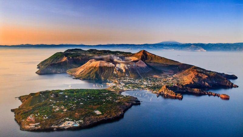 SICILE & ILES EOLIENNES 2027